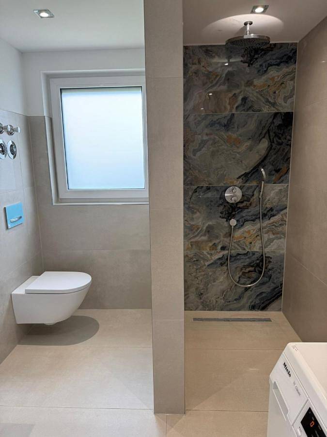 Ganze Wohnung, Luxus Appartement- Waldheim in Offenbach, Südhessen