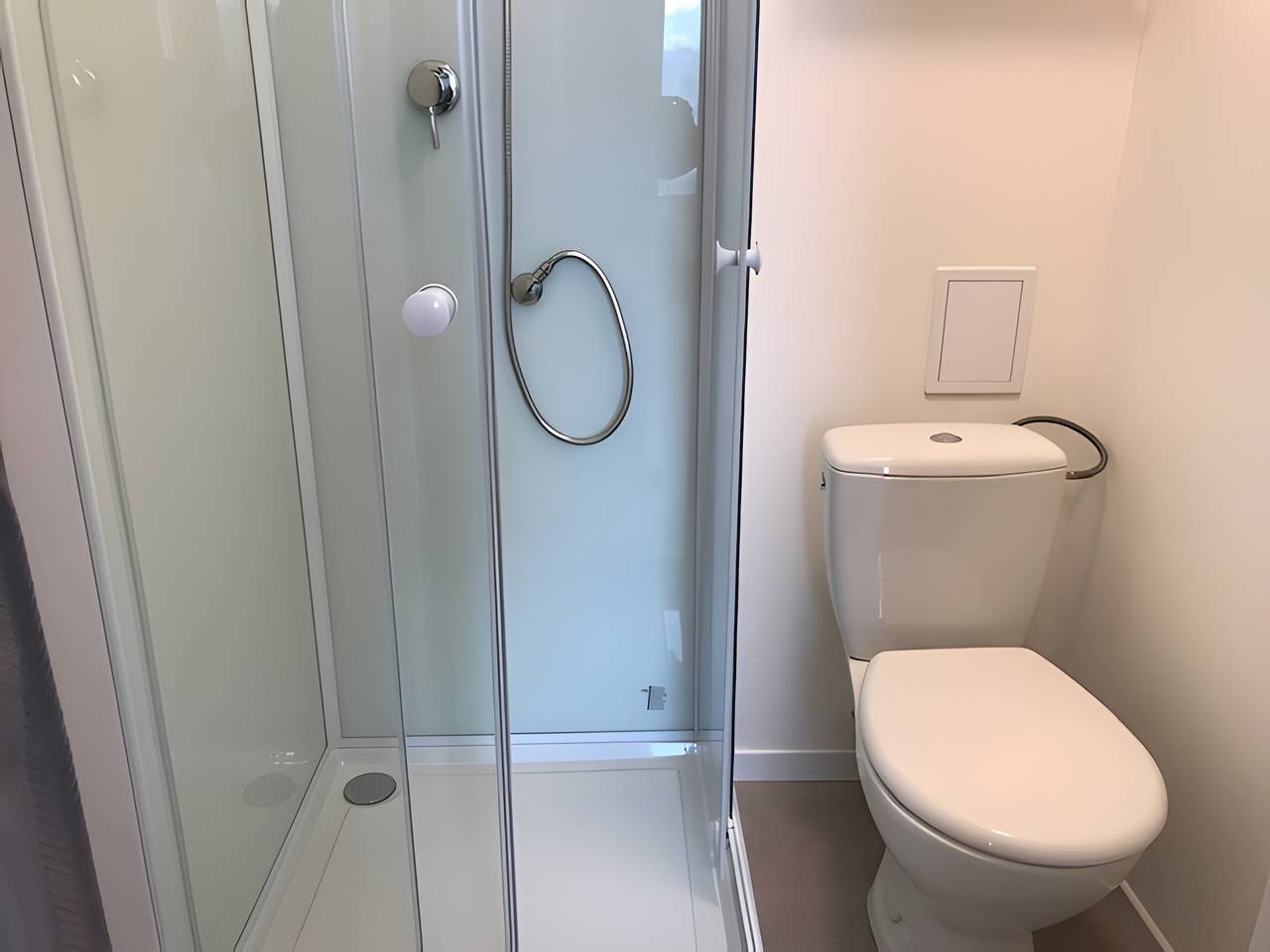 Ganzes Studio, Studio-Apartment 'Proche Centre-ville' mit Wlan in Mülhausen, Mülhausen und Umgebung