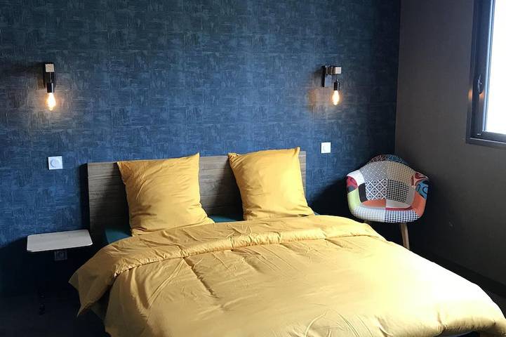 Location de vacances pour 6 personnes, avec jardin ainsi que jacuzzi et terrasse à Commes - 2