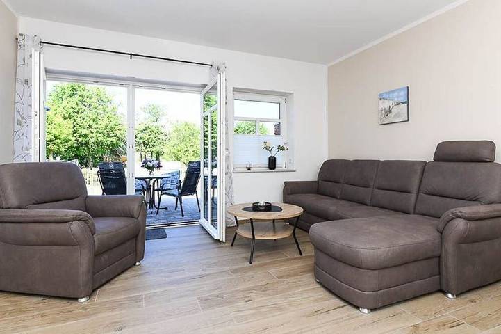 Bauernhof für 4 Personen, mit Terrasse und Garten in Neuharlingersiel