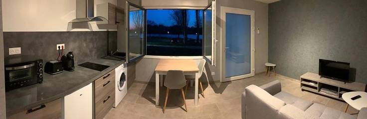Gîte pour 2 personnes, avec jardin et terrasse, animaux acceptés à Bourbon-Lancy