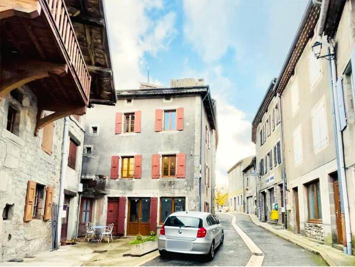 Gîte pour 4 personnes à Chalencon - 3