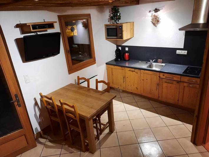 Maison de campagne pour 2 personnes, avec jardin et terrasse à Seytroux - 3