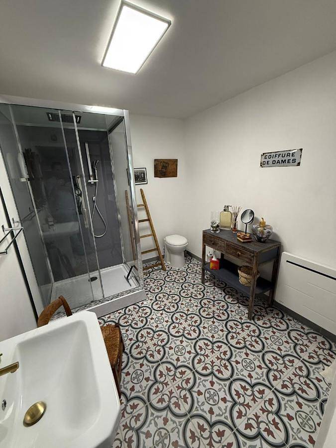 Chambre d’hôte pour 2 personnes, avec piscine et terrasse ainsi que jacuzzi et jardin à Servian - 3