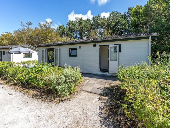 Ferienhaus für 4 Personen, mit Terrasse und Garten sowie Pool in Egmond