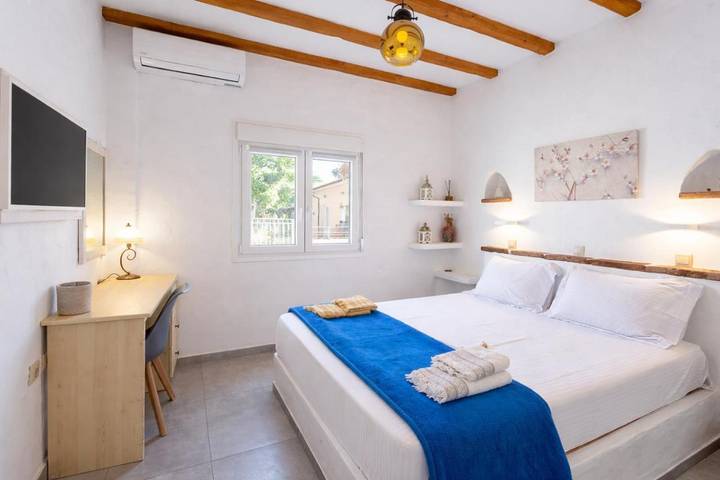Gîte pour 3 personnes, avec vue et terrasse dans Σκάλα Ερεσού - 3