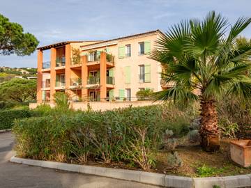 Appartement De Vacances pour 5 Personnes dans Roquebrune-sur-Argens, Région de Draguignan, Photo 4