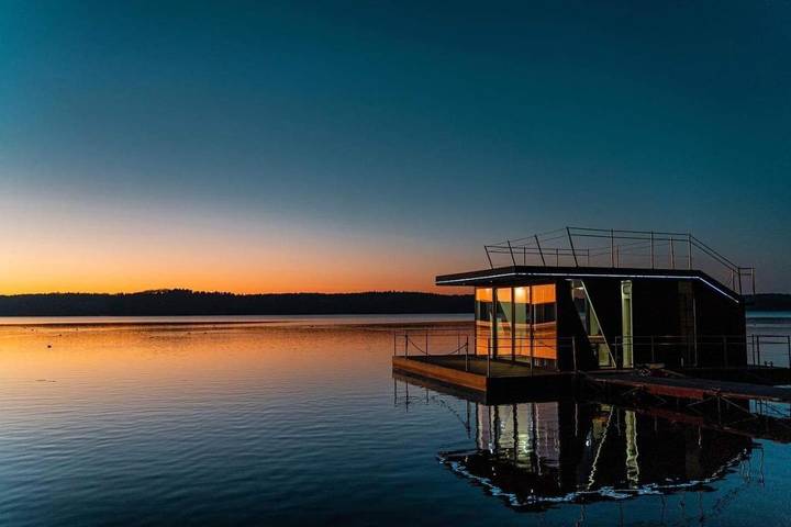 Boot für 4 Personen, mit Terrasse und Ausblick sowie Seeblick in Polen