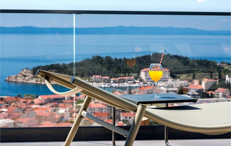 Ferienhaus für 7 Personen, mit Sauna und Whirlpool sowie Terrasse an der Makarska Riviera - 2