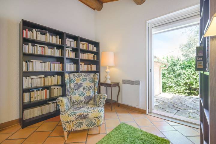 Ferienhaus für 8 Personen mit Terrasse in Villeneuve-lès-Avignon, Nimes und Umgebung