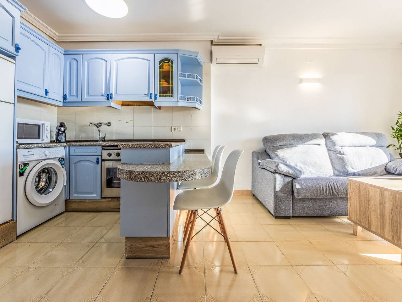 Apartamento entero, Turquesa in La Pineda, Platja de la Pineda