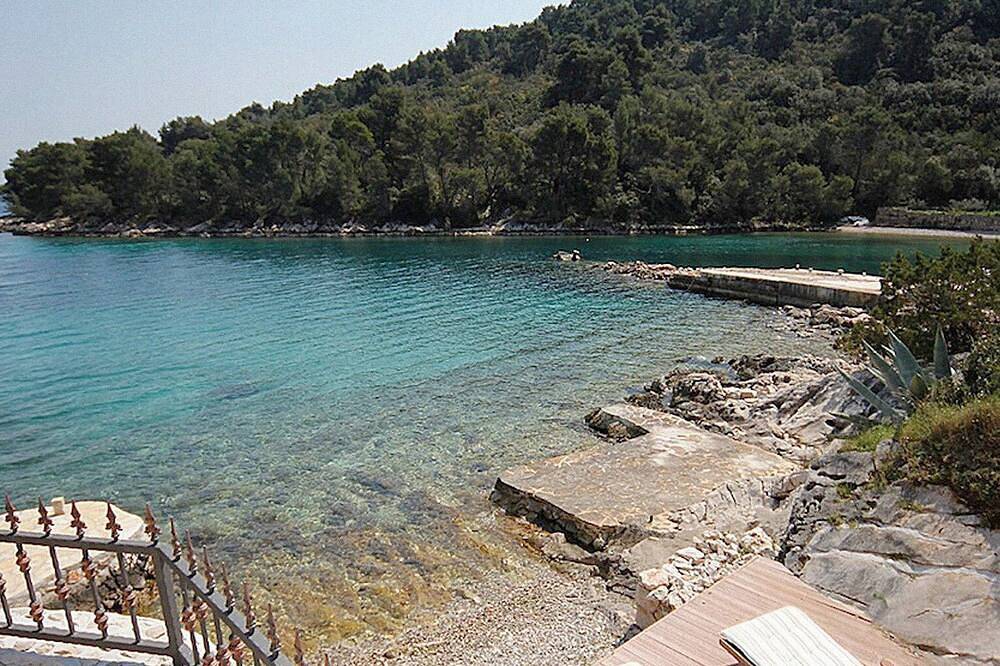 Beachfront Retreat Near Stari Grad in Stari Grad, Hvar