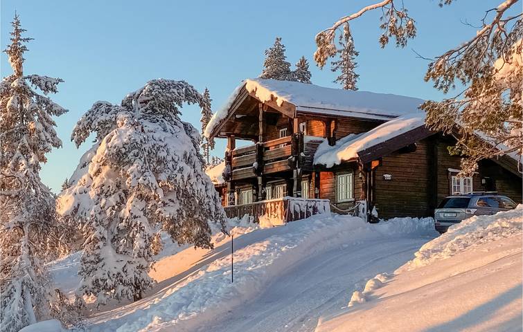 Ferienhaus für 9 Personen, mit Garten und Terrasse, kinderfreundlich