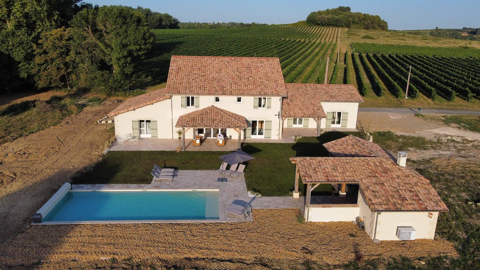 Maison de la Fontaine in Villefranche-de-Lonchat, Périgord Pourpre