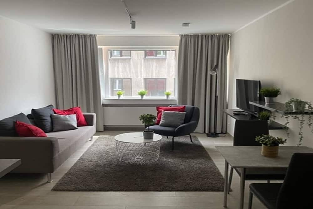 Entire apartment, Aparte & modern 1 Zkb City Apartments. Direct old town location & Dom! in Cologne, Rhineland