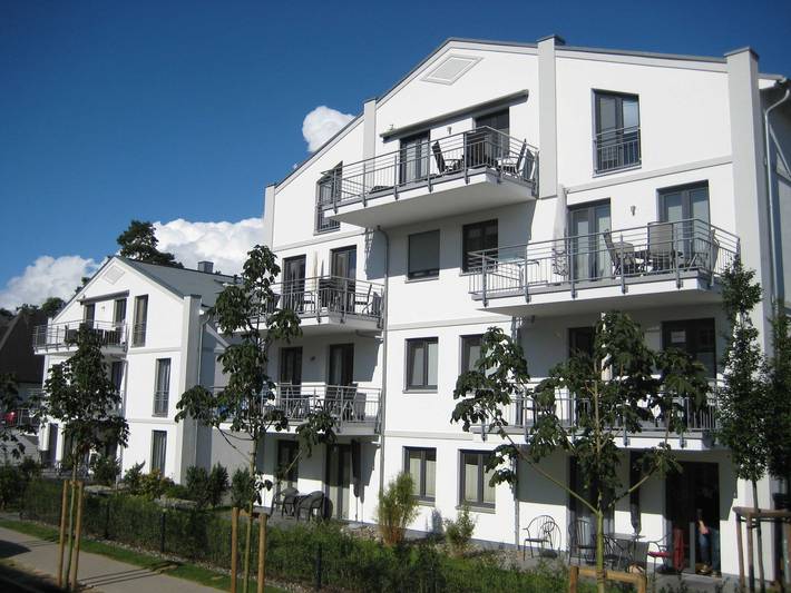 Ferienwohnung für 4 Personen, mit Sauna und Balkon, kinderfreundlich in Binz