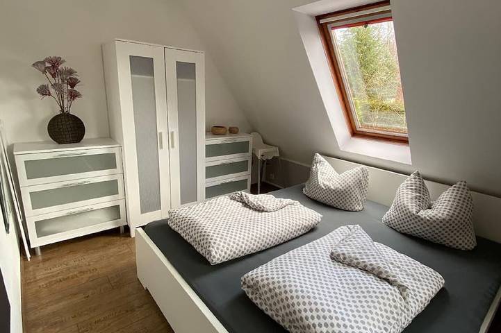 Ferienpark für 2 Personen, mit Garten und Pool sowie Balkon in Sachsen - 2