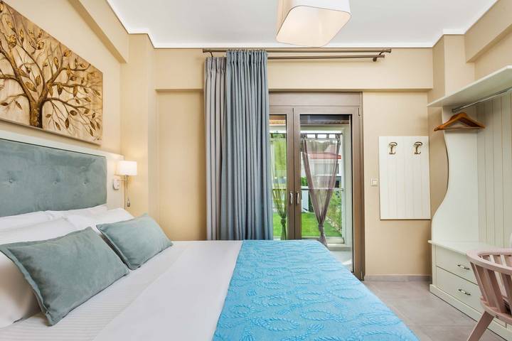 Villa für 10 Personen, mit Balkon und Terrasse sowie Garten in Chalkidiki - 4