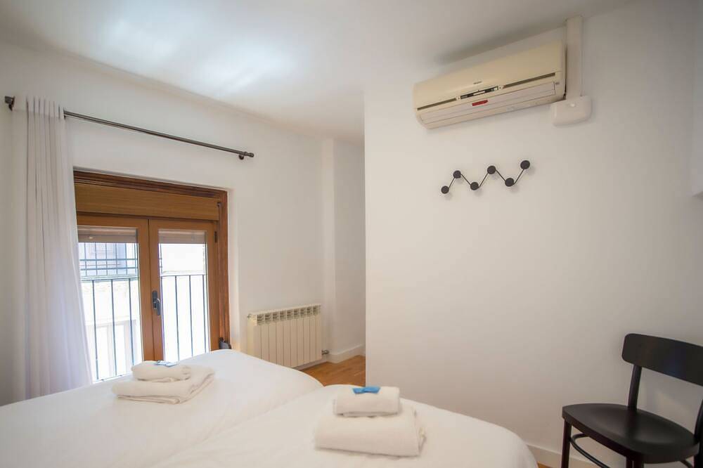 Ganze Wohnung, Apartment-Modernismo-Ensuite mit Dusche-Stadtblick in Teruel, Teruel und Umgebung