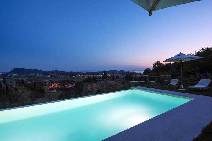 Bauernhof für 3 Personen, mit Ausblick und Garten sowie Pool und Seeblick am Gardasee - 2