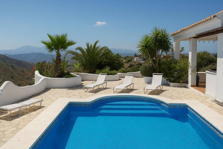 Casa rural para 8 personas, con vistas y jardín además de terraza y piscina en Canillas de Aceituno - 3