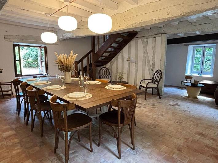 Location de vacances pour 8 personnes, avec Terrasse et Piscine à Peillac - 2