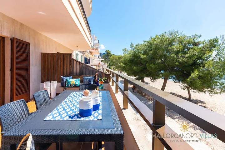 Entire apartment, Apartamento Voramar I - 1ºA in Port de Pollença, Pollença