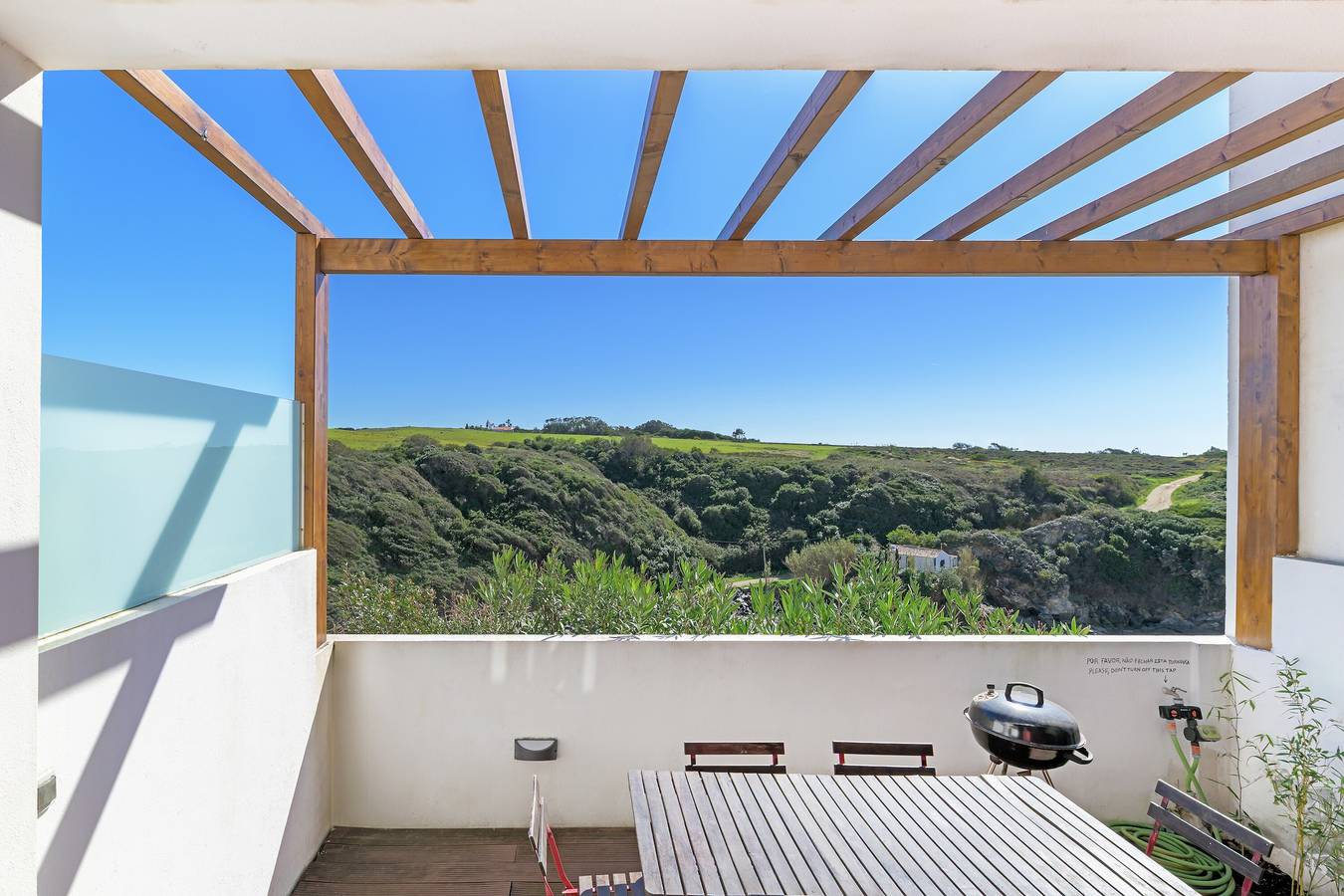 Holiday Home 'Stylish Alentejo Beach Houseporto' with Sea View, Private Terrace and Wi-Fi in Porto Covo, Costa Alentejana