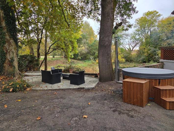 Location de vacances pour 5 personnes, avec jardin et jacuzzi, adapté aux familles à Castelnau-Montratier - 4