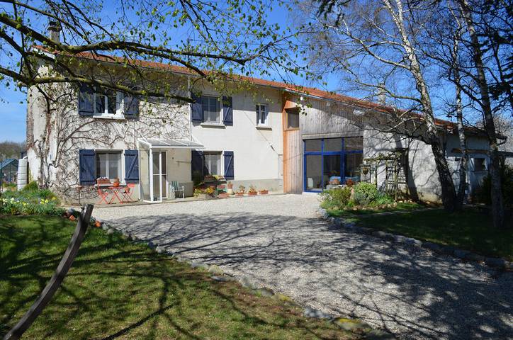 Chambre d’hôte pour 2 personnes, avec piscine