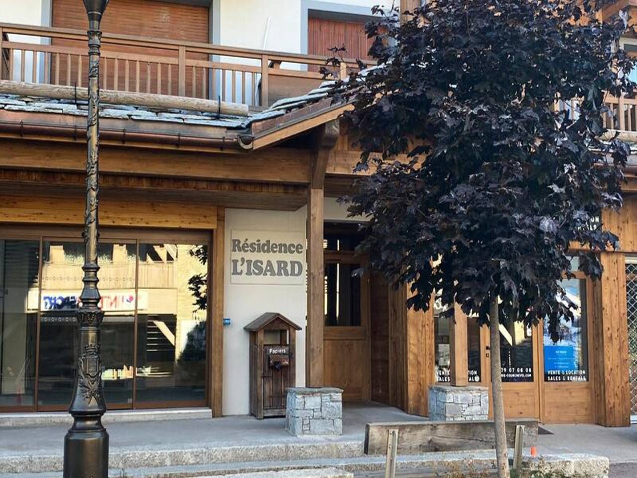 Apartamento entero, Apartamento en el centro del pueblo, cerca de las pistas de esquí. in Saint-Bon-Tarentaise, Les Trois Vallées