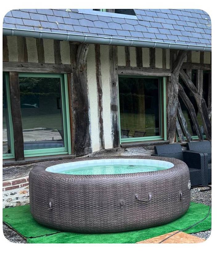 Location de vacances pour 6 personnes, avec jacuzzi et piscine, animaux acceptés à Conteville - 2