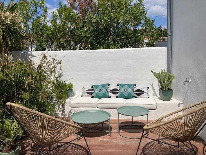 Location de vacances pour 4 personnes, avec Balcon ainsi que Terrasse et Jardin à Breuillet