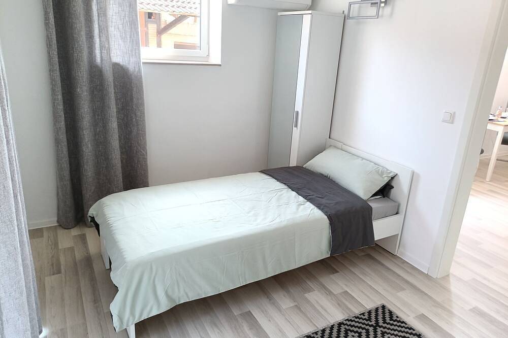Ganze Wohnung, Ferienwohnung/App. für 2 Gäste mit 35m² in Vlotho (297587) in Vlotho, Nordrhein-Westfalen