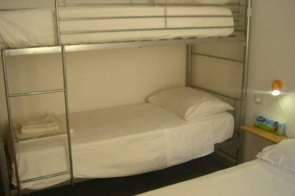 Entire apartment, Holiday apartment Sannicola for 1 - 6 persons with 2 bedrooms - Row house in Sannicola, Gulf of Taranto