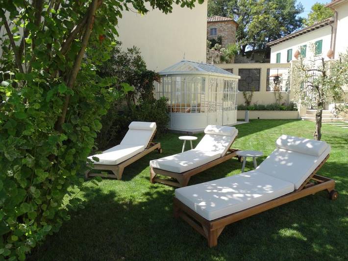 Ferienhaus für 2 Personen, mit Terrasse und Garten sowie Ausblick