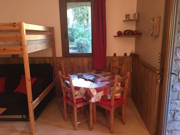 Gîte pour 4 personnes, avec piscine ainsi que jardin et vue à Rivière-sur-Tarn - 3