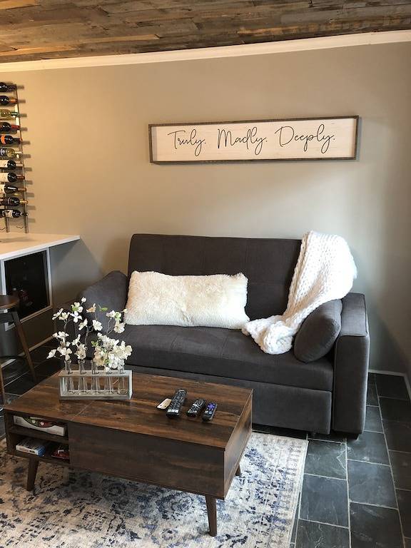 Ganze Wohnung, Completely Remodeled-- 1/1 just 2 blocks from the base! in Angel Fire, Colfax County