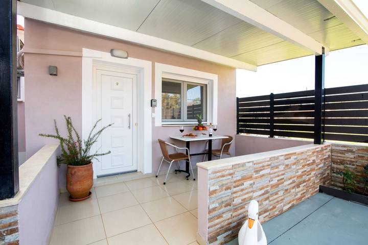 Holiday rental for 2 people, with balcony/terrace in Sidari