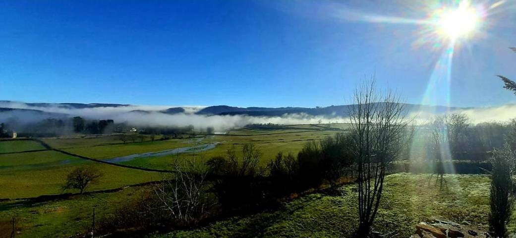Gîte pour 4 personnes, avec jardin et vue à Mazille - 2