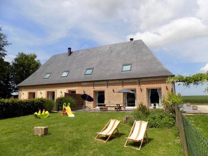 Gîte pour 7 personnes, avec Terrasse et Jardin