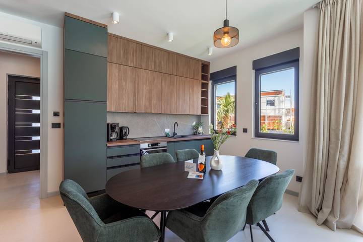 Villa pour 6 personnes, avec balcon ainsi que piscine et vue sur l’océan, adapté aux familles à Pomer - 4