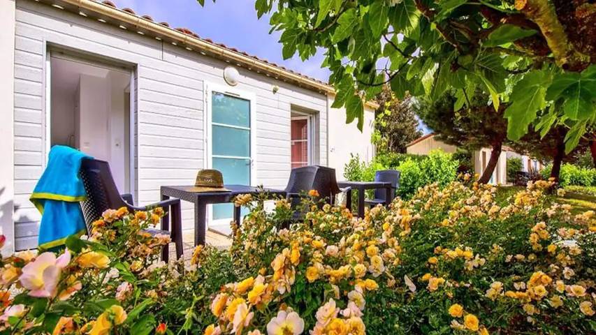 Gîte pour 7 personnes, avec jardin à Les Epesses - 4