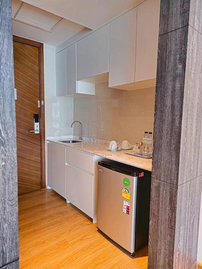 Gîte pour 2 personnes, avec piscine et balcon dans Rawai Beach - 3