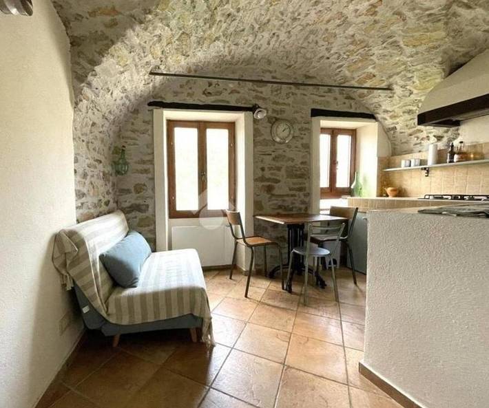 Gîte pour 2 personnes, avec vue, animaux acceptés à Apricale - 4