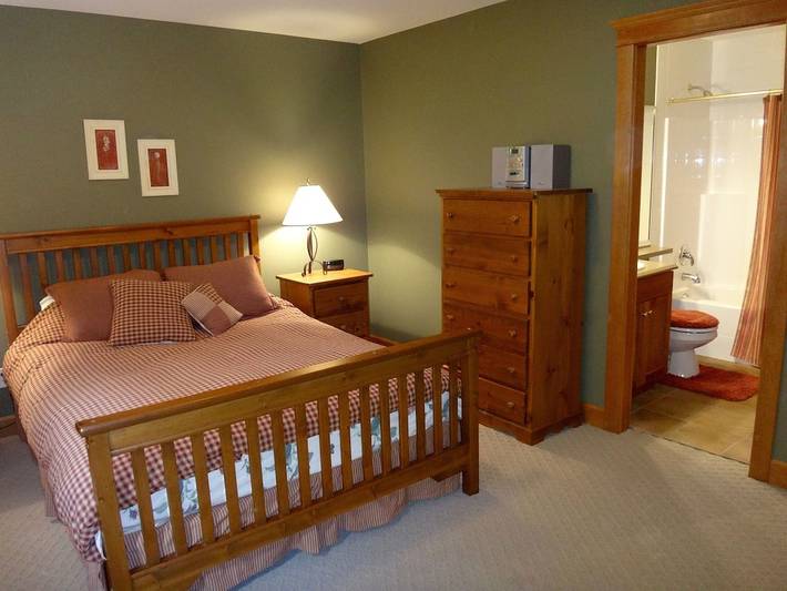 Vacation rental for 7 people, with hot tub and terrace in Big White