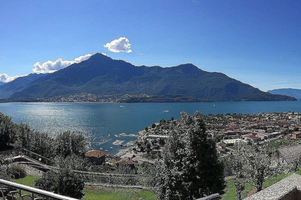 Casa Osmanto H: A cozy and welcoming apartment situated at a short distance from the shores of Lake Como, with Free Wi-Fi. in Vercana, Gemeinde Vercana