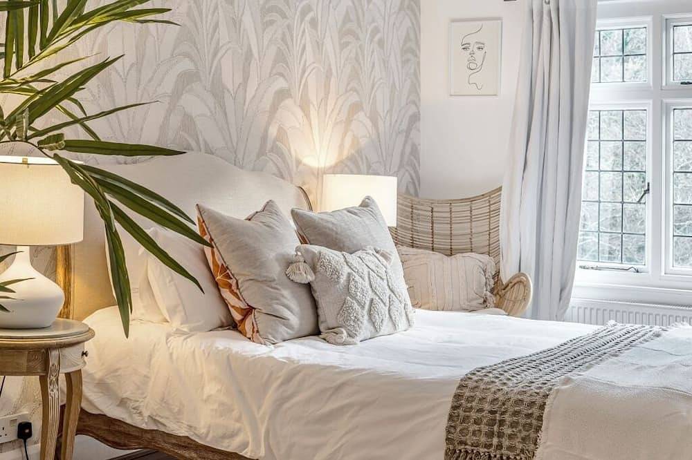 Palm Court Retreats, 2 Luxury Cosy Hideaways on Cornwall’s South Coast in Polperro, Cornwall