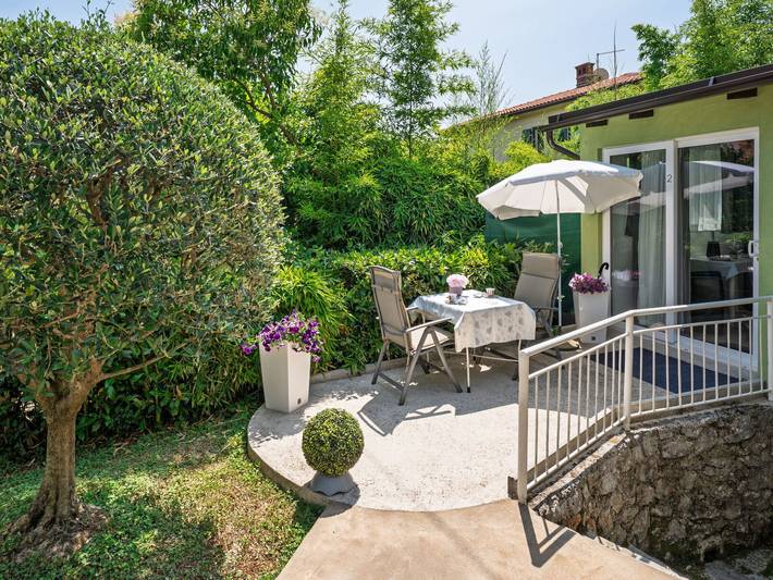 Ferienhaus für 2 Personen, mit Terrasse und Garten in Opatija Riviera