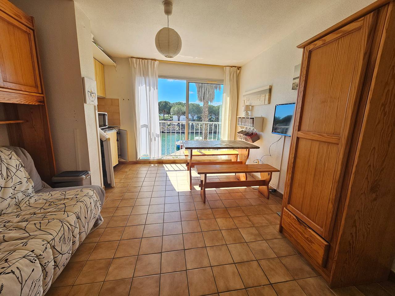 Ganze Wohnung, Wohnung für 4 Pers., 1 Zimmer - Saint-Cyprien mit Parkplatz in Saint-Cyprien, Côte d'Améthyste